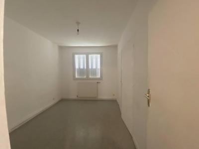 For sale Saint-martin-d'heres 3 rooms 52 m2 Isere (38400) photo 4