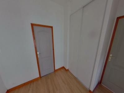 For rent Villeurbanne 2 rooms 40 m2 Rhone (69100) photo 3