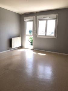 Annonce Location 3 pices Appartement Commentry 03