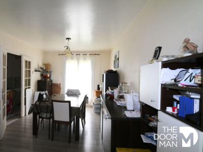 For sale Saint-doulchard 4 rooms 80 m2 Cher (18230) photo 0