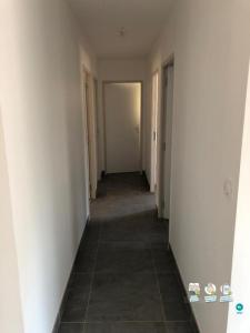 For rent Vierzon 4 rooms 138 m2 Cher (18100) photo 3