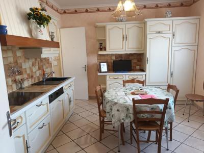 For sale Gueugnon 4 rooms 97 m2 Saone et loire (71130) photo 4