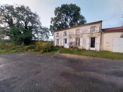 For sale Saint-savinien 5 rooms 126 m2 Charente maritime (17350) photo 1