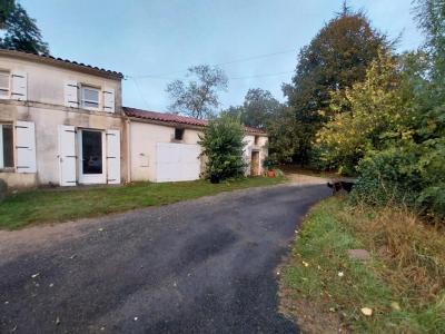 For sale Saint-savinien 5 rooms 126 m2 Charente maritime (17350) photo 2