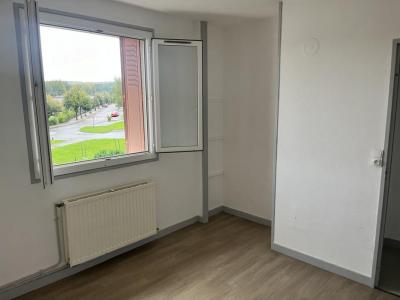 Louer Appartement Luxeuil-les-bains 398 euros