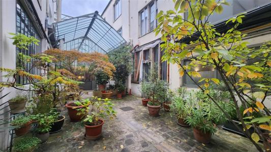 For rent Paris-11eme-arrondissement 160 m2 Paris (75011) photo 0