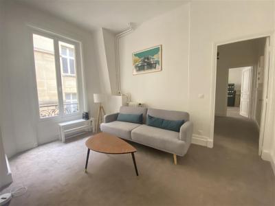 For rent Paris-8eme-arrondissement 120 m2 Paris (75008) photo 3