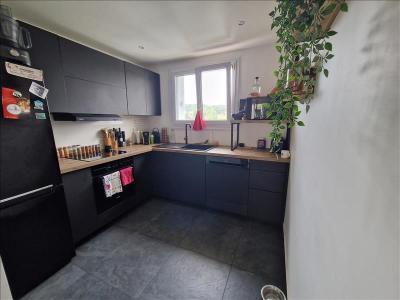 For rent Beynes 4 rooms 68 m2 Yvelines (78650) photo 2