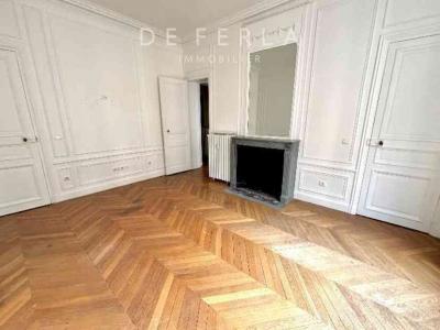 Louer Appartement 159 m2 Neuilly-sur-seine