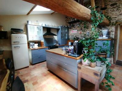 For sale Nueil-sur-layon 6 rooms 197 m2 Maine et loire (49560) photo 3