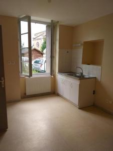 Annonce Location 3 pices Appartement Breches 37