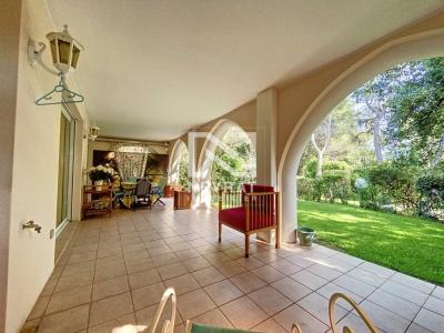 For sale Saint-raphael 5 rooms 116 m2 Var (83700) photo 2