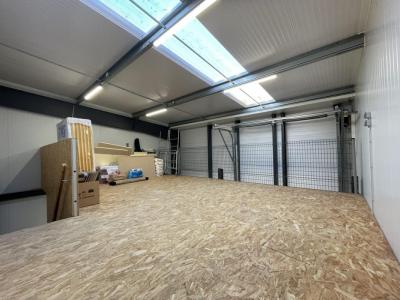 Acheter Commerce 70 m2 Saint-ave