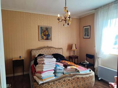 For sale Loudeac 5 rooms 76 m2 Cotes d'armor (22600) photo 3