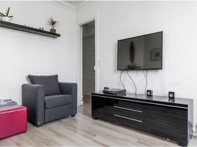 Louer Appartement 33 m2 Paris-20eme-arrondissement