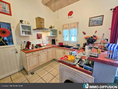 For sale 6 rooms 140 m2 Charente maritime (17120) photo 2