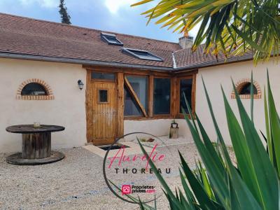 For sale Neuville-aux-bois 4 rooms 115 m2 Loiret (45170) photo 1