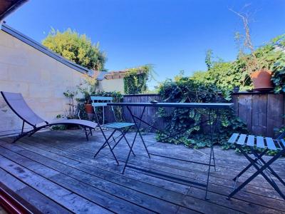 For sale Bordeaux 4 rooms 110 m2 Gironde (33800) photo 1