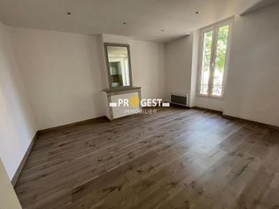 For rent Gardanne 88 m2 Bouches du Rhone (13120) photo 0