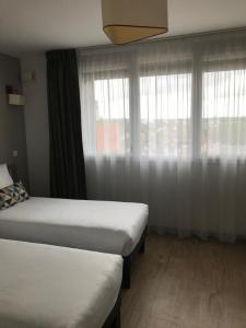 For sale Amiens 1 room 23 m2 Somme (80000) photo 2