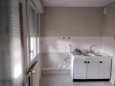 For sale Castres 1 room 30 m2 Tarn (81100) photo 1