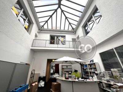 For rent Paris-10eme-arrondissement 1343 m2 Paris (75010) photo 2