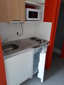 For rent Oyonnax 1 room 18 m2 Ain (01100) photo 2