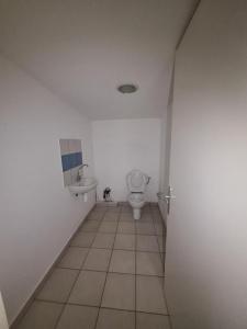 Louer Bureau Saint-pierre 22320 euros