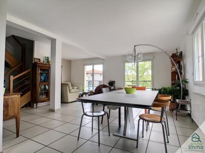 For sale Limonest 6 rooms 161 m2 Rhone (69760) photo 1