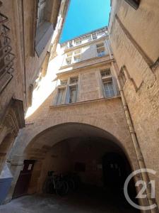 For sale Montpellier 3 rooms 82 m2 Herault (34000) photo 2