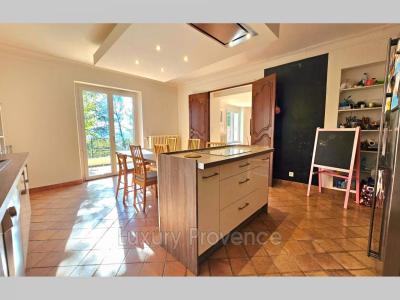 For sale Beaurecueil AIX-EN-PROVENCE 6 rooms 173 m2 Bouches du Rhone (13100) photo 4