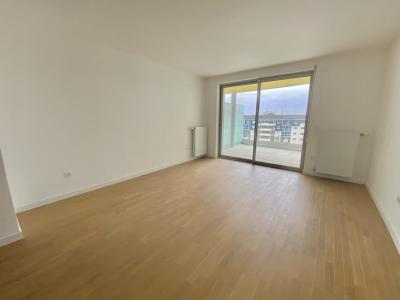 Annonce Location 4 pices Appartement Suresnes 92