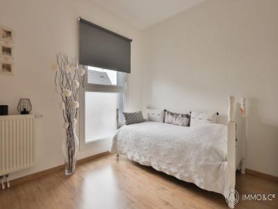 For sale Pont-a-marcq 4 rooms 74 m2 Nord (59710) photo 3