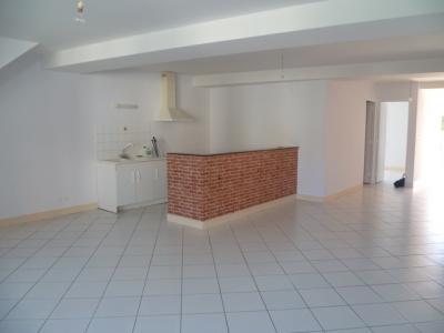 For rent Varzy 2 rooms 70 m2 Nievre (58210) photo 0