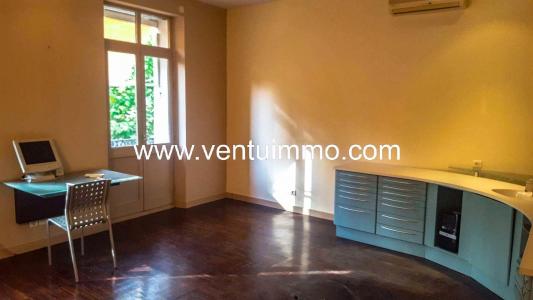 For sale Montelimar 7 rooms 226 m2 Drome (26200) photo 2