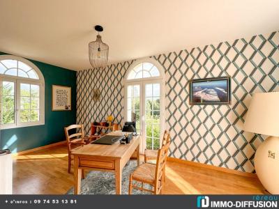 For sale FRIAUVILLE 8 rooms 254 m2 Moselle (57000) photo 2