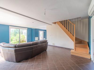 For sale Vierzon 10 rooms 209 m2 Cher (18100) photo 4