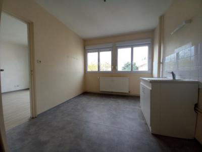 For rent Autun 3 rooms 63 m2 Saone et loire (71400) photo 1