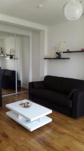 Annonce Location Appartement Paris-17eme-arrondissement 75