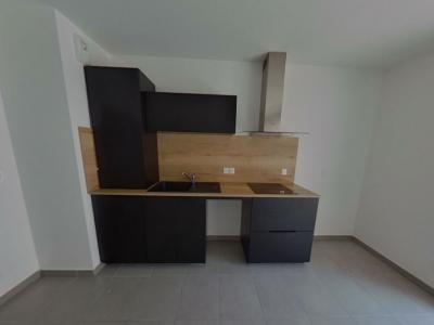 For rent Lyon-9eme-arrondissement 4 rooms 75 m2 Rhone (69009) photo 0