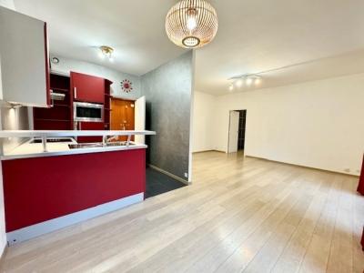 For sale Reims 3 rooms 66 m2 Marne (51100) photo 2