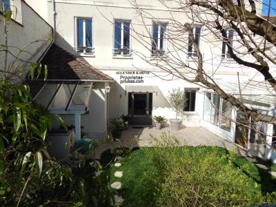 For sale Sens 8 rooms 240 m2 Yonne (89100) photo 0