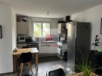 For sale Laval 4 rooms 86 m2 Mayenne (53000) photo 3