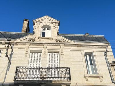 For sale Angouleme 8 rooms 203 m2 Charente (16000) photo 0