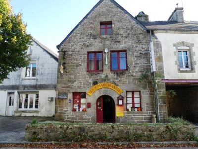 For sale Guemene-sur-scorff 8 rooms 350 m2 Morbihan (56160) photo 0