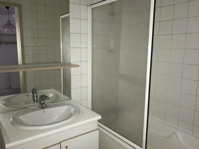 For rent Clermont-ferrand 3 rooms 60 m2 Puy de dome (63000) photo 3