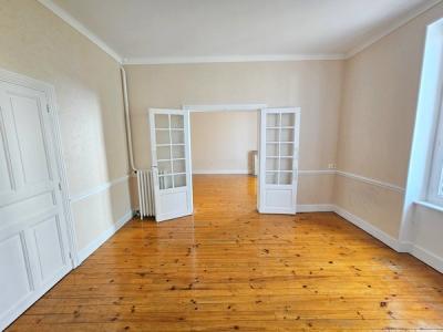 For sale Clermont-ferrand 5 rooms 117 m2 Puy de dome (63000) photo 1