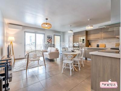 For rent Marseille-6eme-arrondissement 4 rooms 11 m2 Bouches du Rhone (13006) photo 0