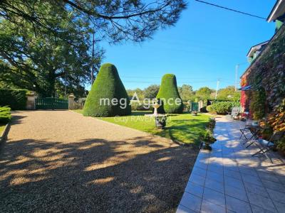 For sale Saumur 7 rooms 100 m2 Maine et loire (49400) photo 0