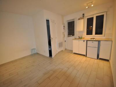 For sale Clayes-sous-bois 1 room 14 m2 Yvelines (78340) photo 3